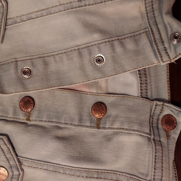 Girl's Oshkosh jean jacket - Picture 4 of 6